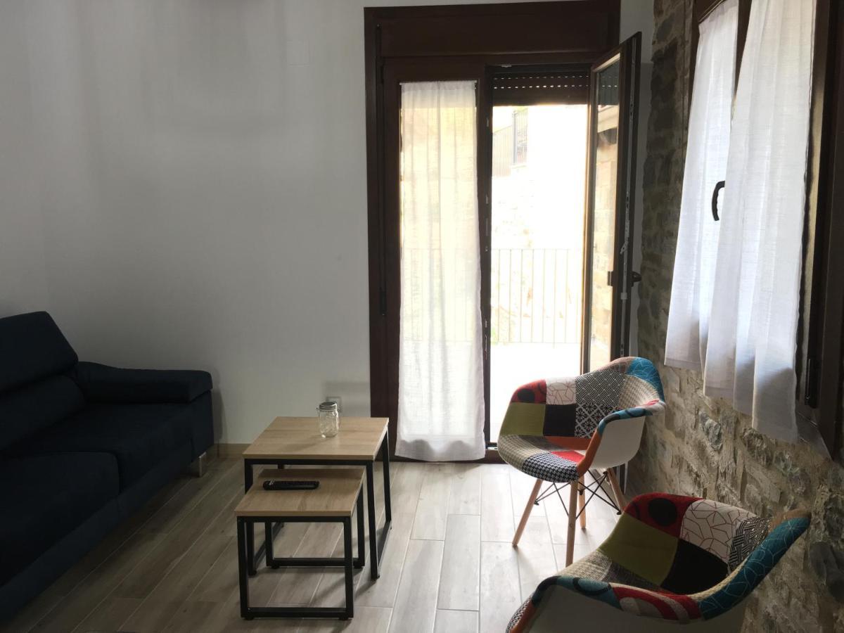 Apartamentos Bajo Pena Apartamentos Sanlorien El Pueyo de Araguás Exteriér fotografie