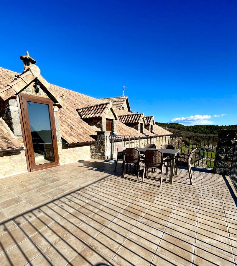 Apartamentos Bajo Pena Apartamentos Sanlorien El Pueyo de Araguás Exteriér fotografie